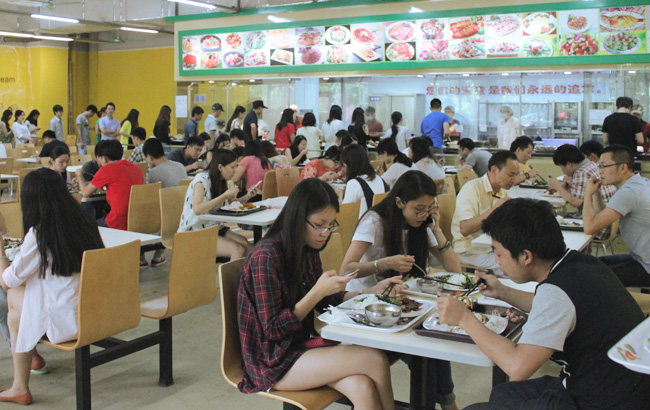 感恩回饋美食節,美食在食堂，好吃在金筷子