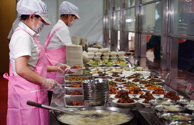 秋冬季節氣候變化，員工食堂要滿(mǎn)足營(yíng)養需求